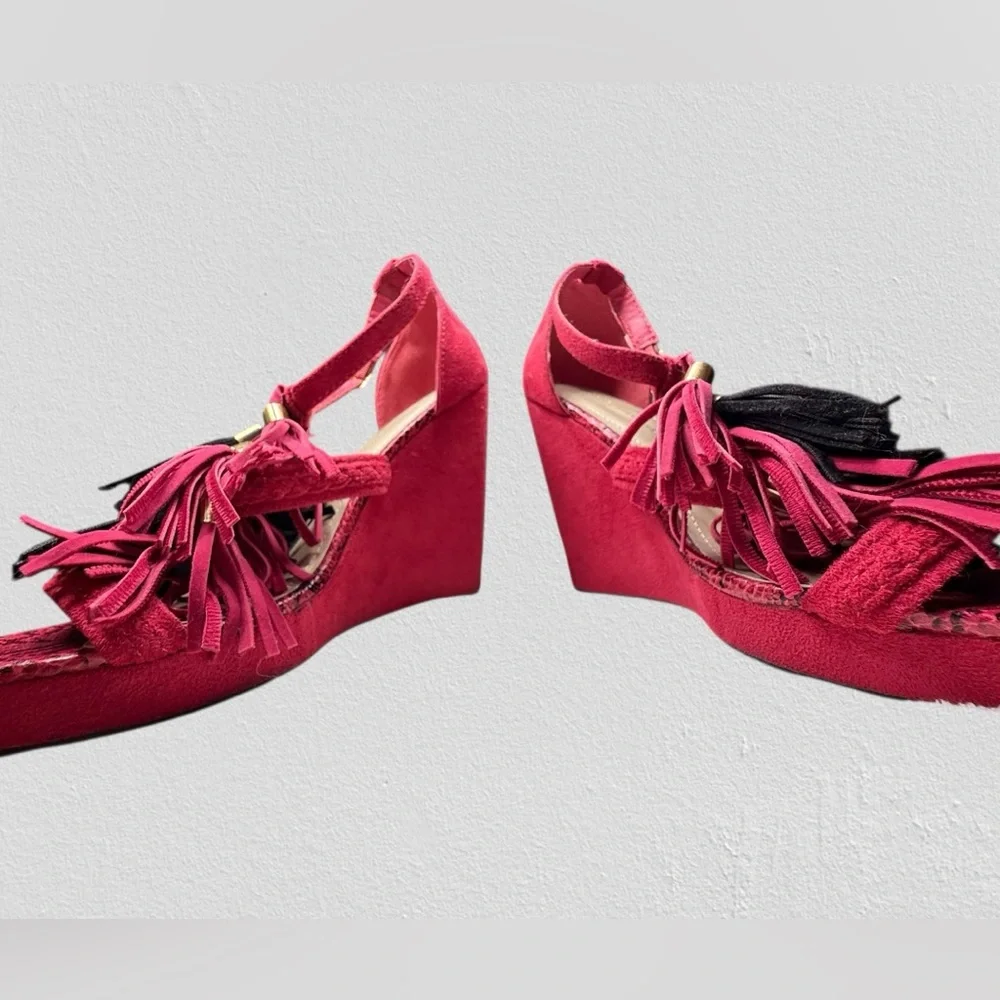 Ashley Stewart‎ fuchsia suede wedge sandals tassels snakeskin print